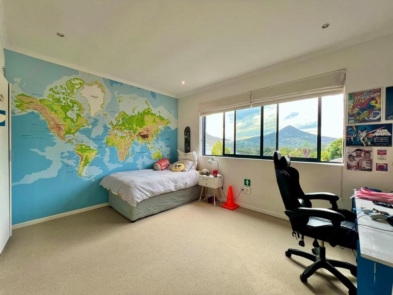 To Let 5 Bedroom Property for Rent in Scott Estate Western Cape